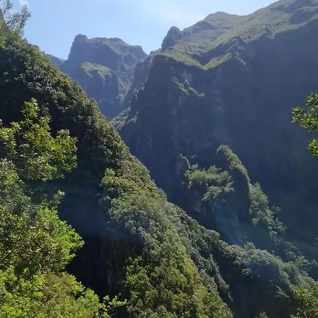 Pensao Fernandes פורטו מוניז