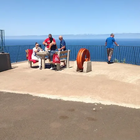 Pensao Fernandes בית הארחה *