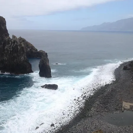 Pensao Fernandes Konukevi Porto Moniz