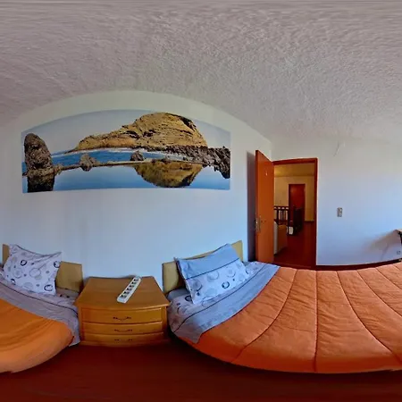 Pensao Fernandes Vendégház *