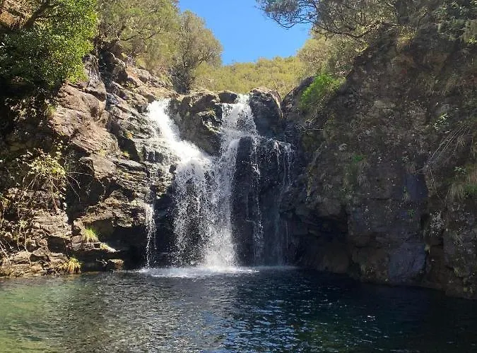 Pensao Fernandes بورتو مونيز